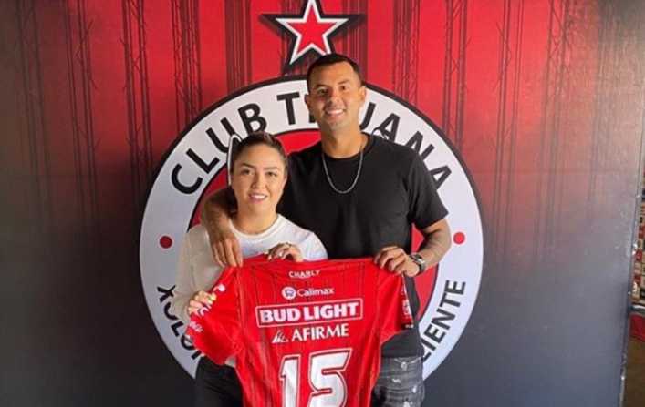 ¿Qué debe pasar para que Cardona vuelva a Boca?