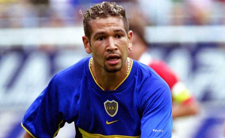 ¿Qué hizo Barijho con la cadenita que le robó a Winston Bogarde? “Es un trofeo de batalla”