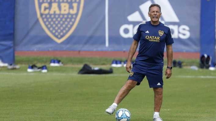 ¿Qué piensa Russo del plantel y qué jugadores podrían irse de Boca?