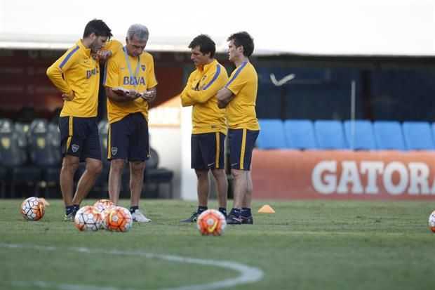 Qué refuerzos se entrenarán desde hoy en Boca y quiénes podrían llegar