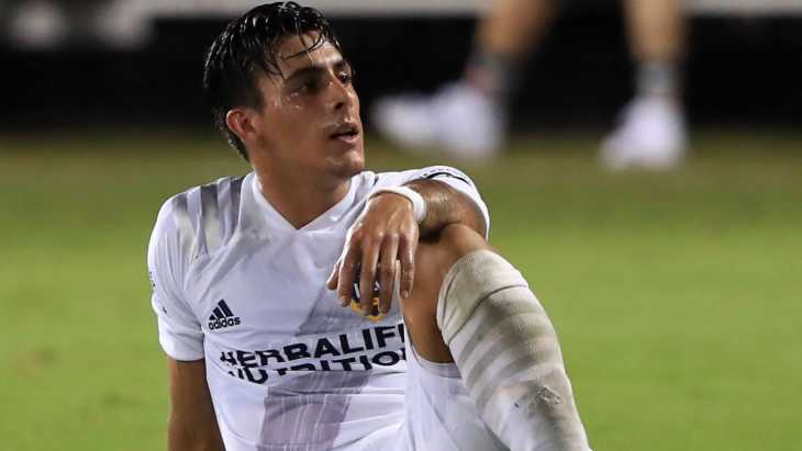 Representante de Pavón responde a Riquelme sobre negociación con LA Galaxy