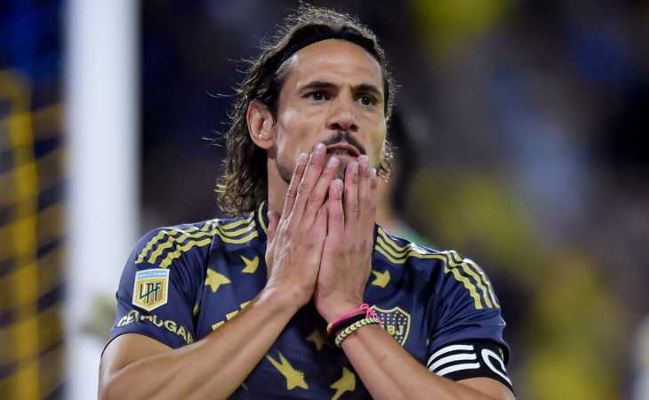 Revelaron detalles de la lesión de Cavani: hubo un choque con un compañero