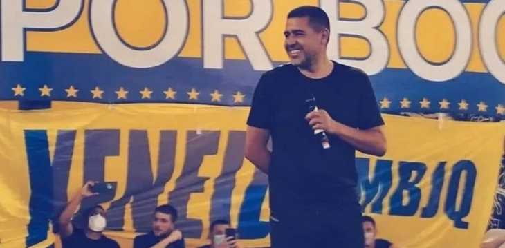 Riquelme anima su primer acto político y revoluciona Boca, a un año de las elecciones