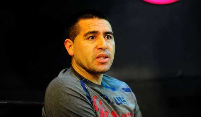 Riquelme: En dos días Centurión no va a reemplazar a Carlos