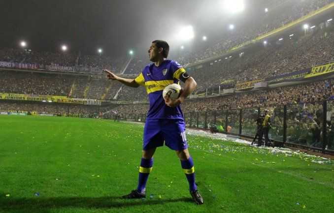 Riquelme fue consultado por su posible regreso al fútbol