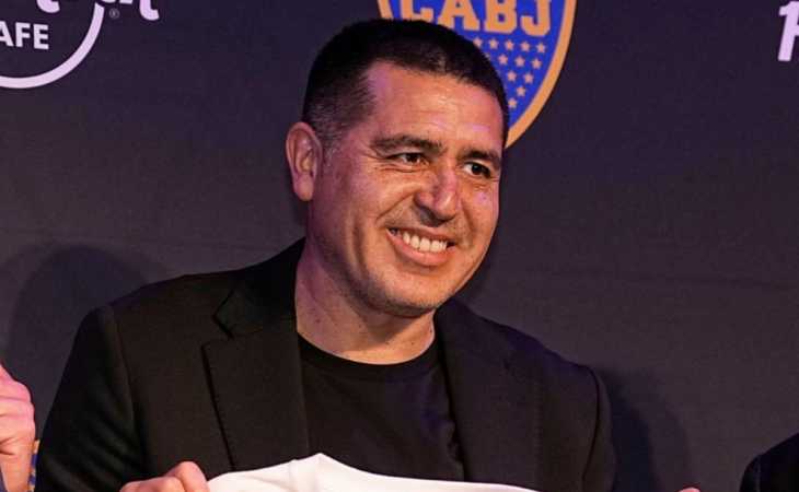 Riquelme vuelve a buscar en Boca a Marino Hinestroza y Lucas Villalba