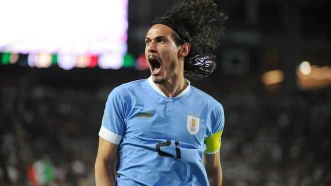 Riquelme y la explicación de la llegada fallida de Edinson Cavani