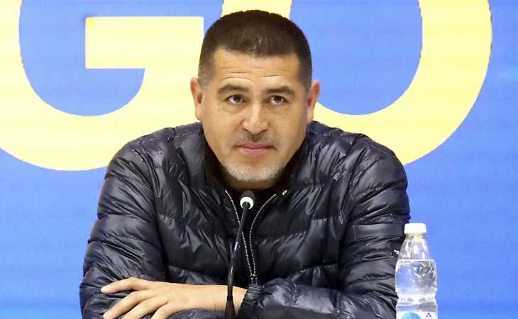 Riquelme ya decidió: Gustavo Quinteros es el principal candidato a ser el nuevo DT de Boca