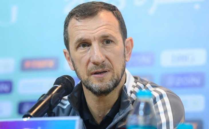 Rodolfo Arruabarrena pasó una lista de delanteros: están Calleri y el goleador de Tigre