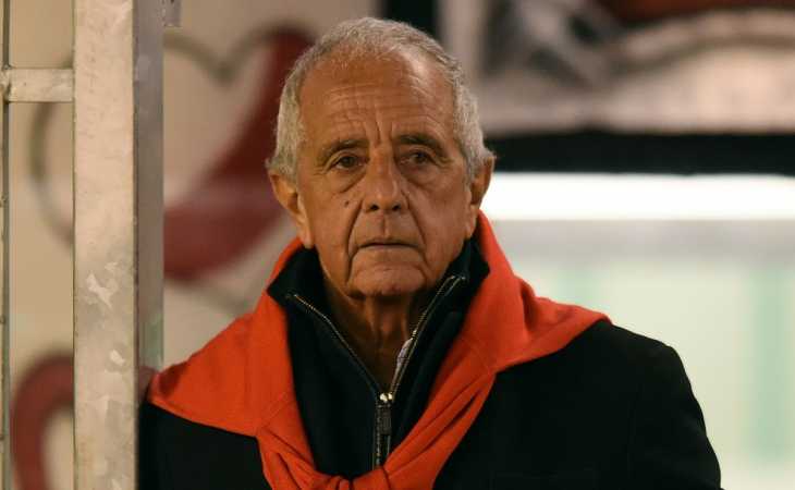 Rodolfo D’Onofrio les pidió que los hinchas de River que “hagan silencio” en el Monumental y estallaron los memes de Boca
