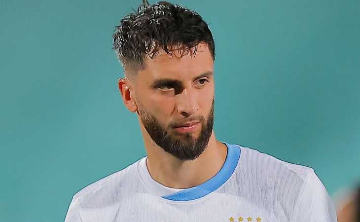 Rodrigo Bentancur se convirtió en el segundo jugador surgido en Boca en disputar tres Mundiales