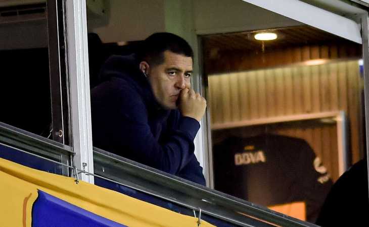 Rolando Schiavi le reclamó a Juan Román Riquelme la falta de refuerzos en Boca: “Es una locura, armá el equipo ahora”