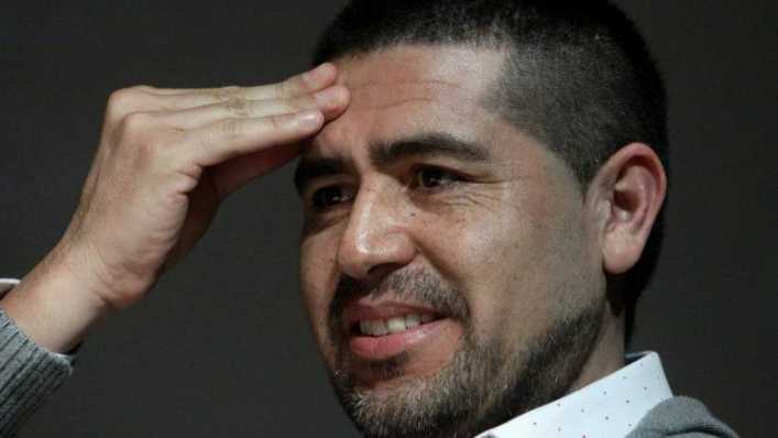 Román habló de Carlos Tévez