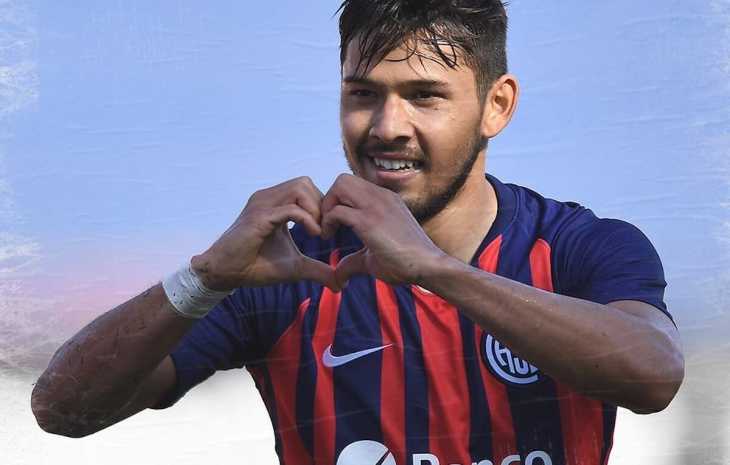 Román Riquelme le ofreció a Ángel Romero ir a Boca