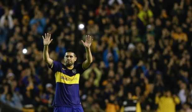Ronaldinho, Riquelme y Barovero