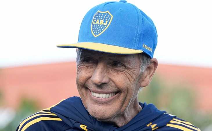 Russo quiere sorprender: el DT de Boca analiza poner a Exequiel Zeballos ante Benfica