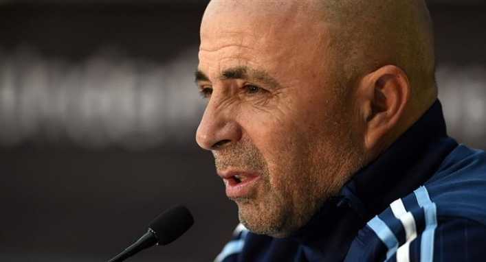 Sampaoli hace pública su lista de convocados frente a Italia y España