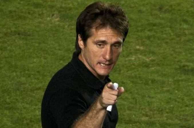 Schelotto habló del reemplazante de Centurión