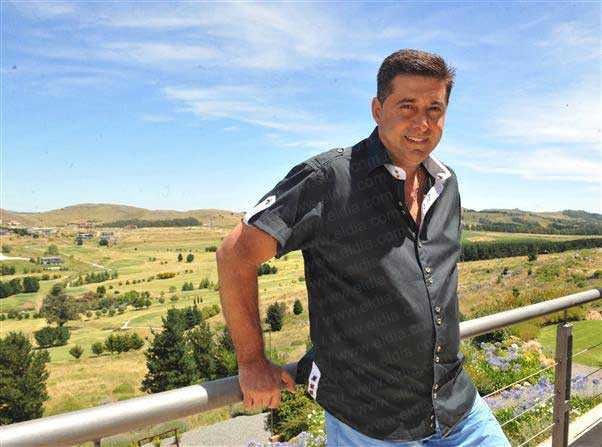 “Se nos complica incorporar, pero Riquelme no es opción”