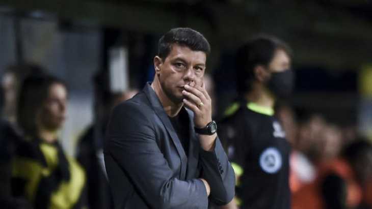 Se queda o se va: Boca ya habría comunicado su decisión sobre la continuidad de Battaglia