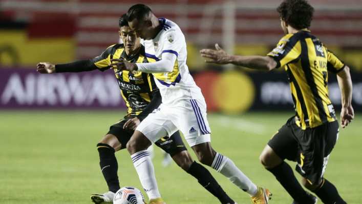 Sebastián Villa le da el triunfo a Boca Juniors en La Paz