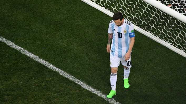 Si no lo rodean, es difícil: pobre Messi