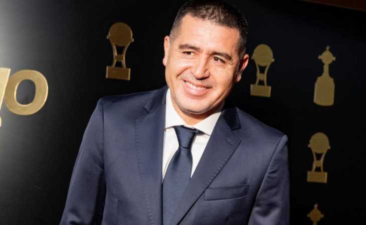 Sonríe Riquelme: Boca tiene confirmado al primer refuerzo de este mercado