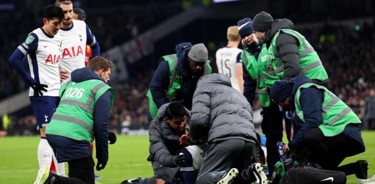 ¡Susto en el Tottenham-Liverpool! Bentancur se desploma en pleno partido
