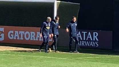 Susto en la práctica de Boca