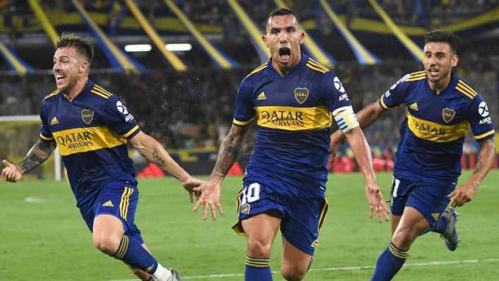 Tevez aceptó la oferta y continuará en Boca