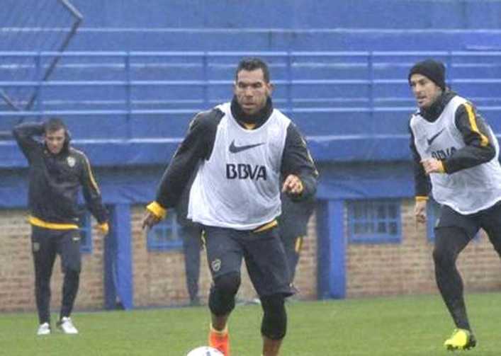 Tevez confesó que incluso analizó retirarse del fútbol