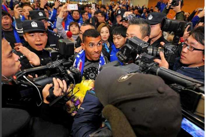 Tévez, un argentino perdido en China