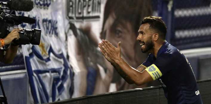 Tevez y su emoción con dedicatoria: Para vos, viejita