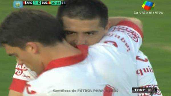 Todas las fotos del debut de Riquelme con Argentinos Juniors