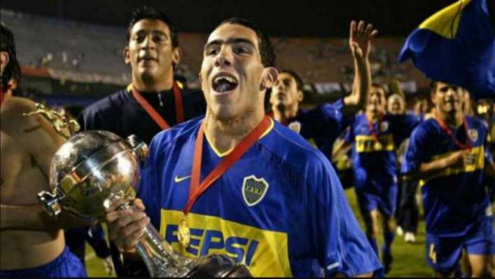 Todos los títulos de Carlos Tevez, una máquina de ganar