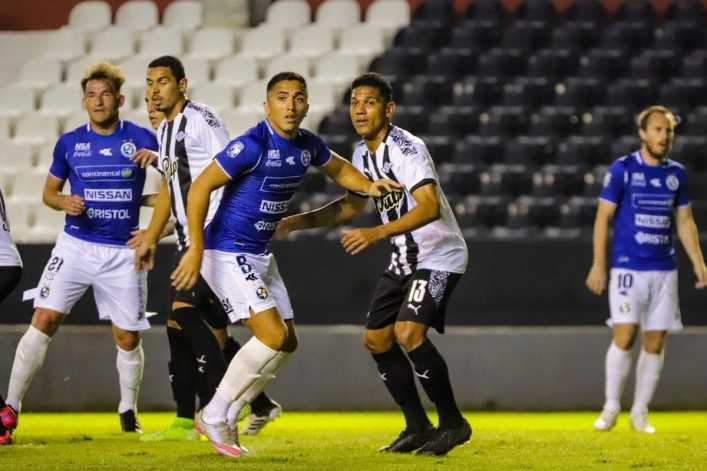 ¡Un rival de Boca ya jugó un amistoso!