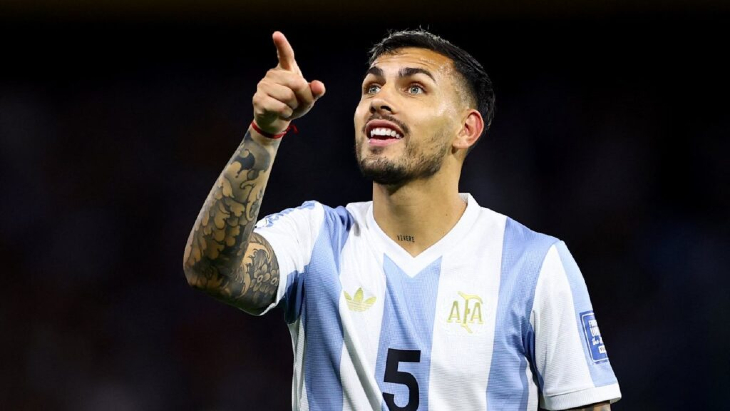 Una de las figuras: los tremendos números de Leandro Paredes en la goleada de Argentina