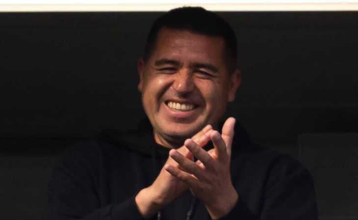 Una debilidad de Riquelme: Adonis Frías vuelve a estar en carpeta de Boca