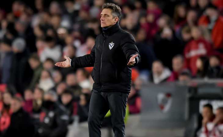 Vélez sumó un refuerzo y perdió por lesión a un titular a días de enfrentar a Boca
