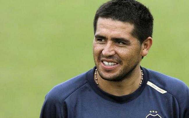 Riquelme viaja para cerrar su pase a Cerro Porteño 