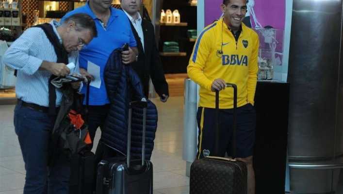 Viaje de Angelici a China dispara la idea de recuperar a Tevez