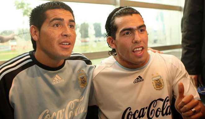 VIDEO: Bajó un cambio con Riquelme