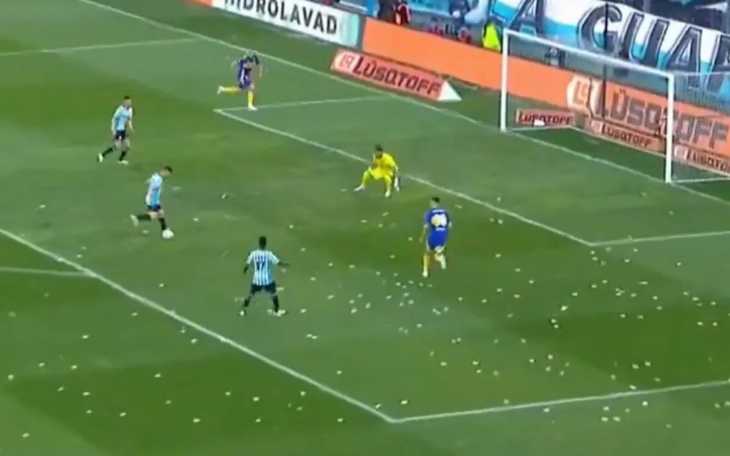 VIDEO: El insólito error de Chiquito Romero en la derrota de Boca ante Racing