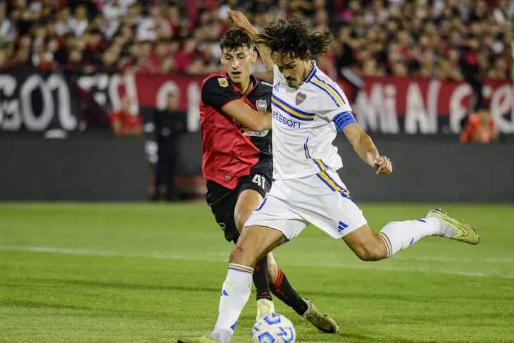 VIDEO: El insólito penal fallado de Cavani en la derrota de Boca ante Newells