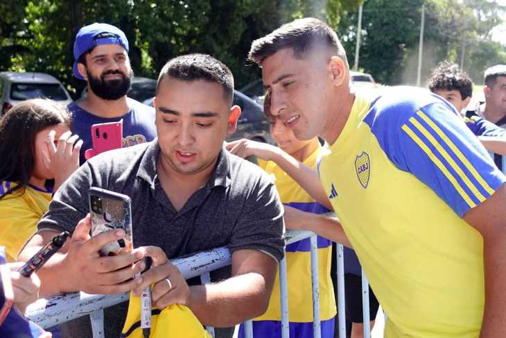 VIDEO: El recibimiento de los hinchas de Boca en Córdoba de cara al amistoso ante Talleres