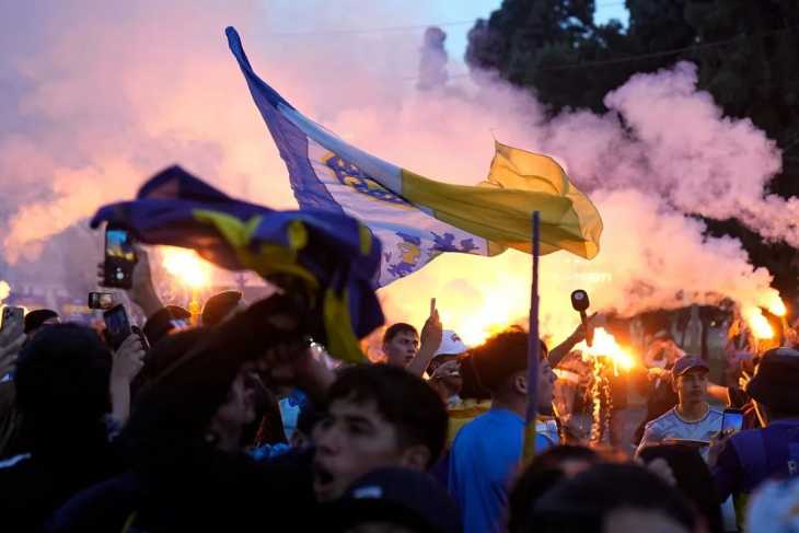 Video: el tremendo recibimiento de los hinchas de Boca en Mendoza de cara al duelo ante Talleres