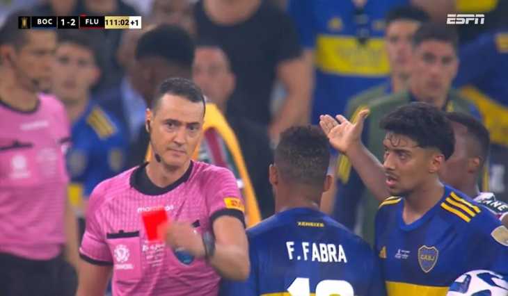 VIDEO: La cachetada de Fabra a Nino que le costó la roja ante Fluminense