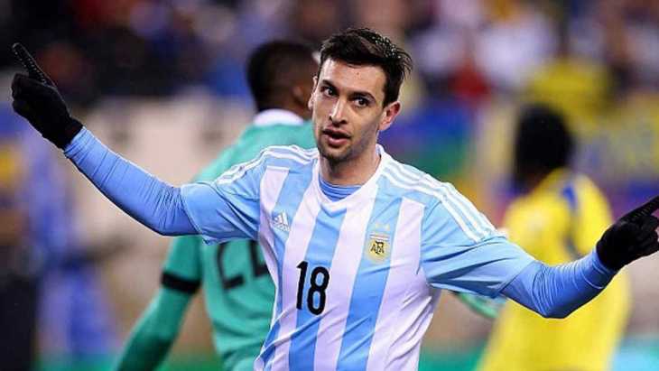 ¿Viene?: Pastore respondió al interés de Boca y Riquelme