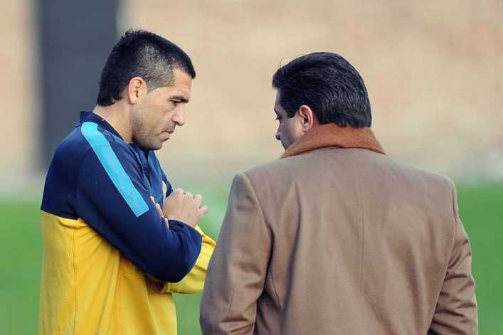 Riquelme vs. Angelici, el duelo que se viene en las urnas