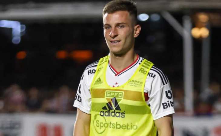 ¿Y Boca? Santos está a punto de quedarse con el pase de Giuliano Galoppo